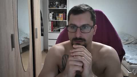 Snapshot of dan_the_man405 chatting on October 25, 2025, 6:57 pm King Dan online show from October 25, 2025, 6:57 pm