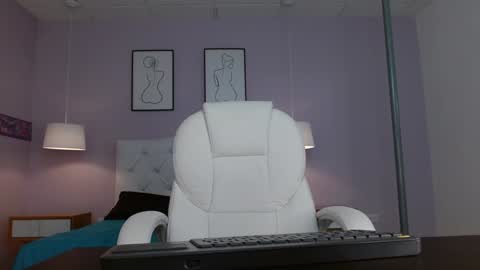 dana online show from December 4, 2024, 8:18 pm