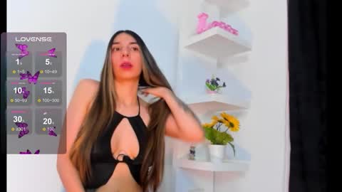 Dannita online show from March 27, 2026, 8:26 am