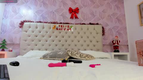 Dana Vega online show from December 28, 2024, 1:17 pm