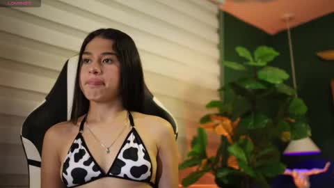 Snapshot of danaa_rouse chatting on October 21, 2025, 9:26 pm danaa_rouse online show from October 21, 2025, 9:26 pm