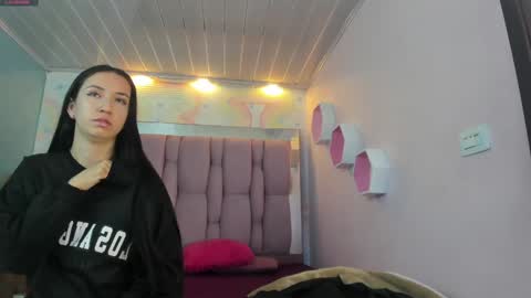    online show from December 10, 2024, 7:22 pm