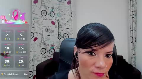 Snapshot of danaarey chatting on October 29, 2025, 2:19 pm Danaa Rey online show from October 29, 2025, 2:19 pm