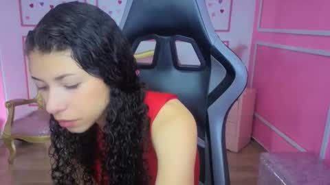 Danatella  online show from February 1, 2026, 12:59 pm