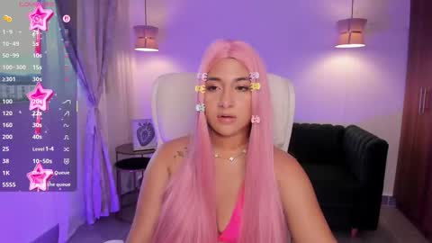 Dandara   online show from October 23, 2025, 10:19 pm