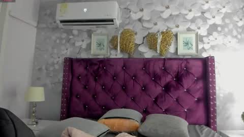 Daniela online show from March 21, 2026, 11:15 am