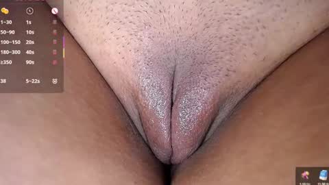 danette_deluxee online show from September 22, 2025, 5:09 am