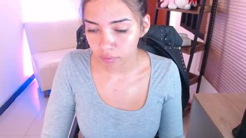 Veronica online show from May 28, 2026, 12:02 pm
