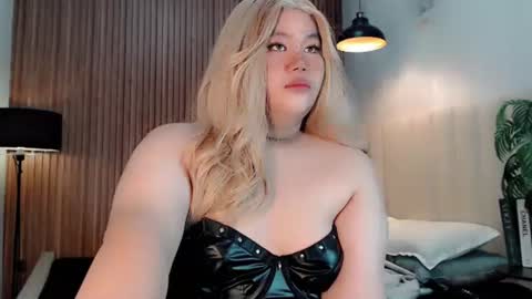 Ms. K online show from September 14, 2025, 2:22 am