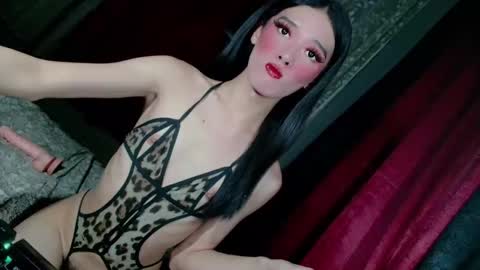 Nica online show from September 12, 2025, 11:10 am
