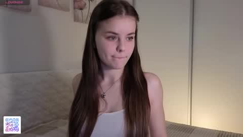 Snapshot of dangerouss_lady chatting on October 29, 2025, 3:20 am Eva online show from October 29, 2025, 3:20 am