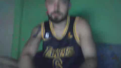 dani3l9905 online show from December 22, 2025, 5:37 am