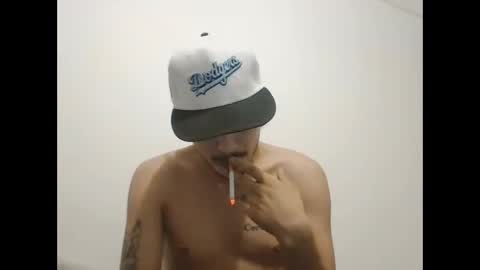 Snapshot of dani_42017 chatting on January 19, 2025, 6:42 am dani_42017 online show from January 19, 2025, 6:42 am