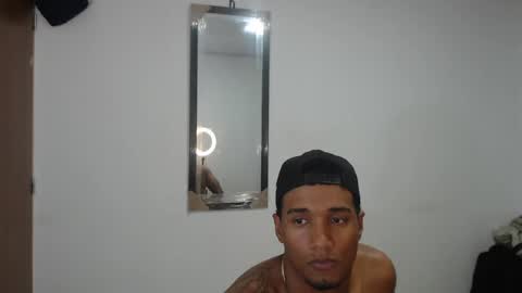 Snapshot of dani_brown19 chatting on May 26, 2026, 4:30 am dani_brown19 online show from May 26, 2026, 4:30 am