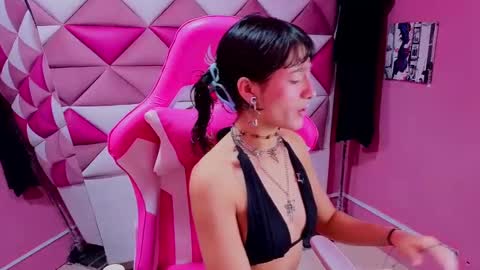 Snapshot of dani_dream chatting on September 29, 2025, 2:44 pm dani_dream online show from September 29, 2025, 2:44 pm