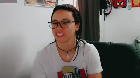 Snapshot of dani_jocelyn chatting on October 5, 2025, 7:12 pm dani y jocelyn online show from October 5, 2025, 7:12 pm