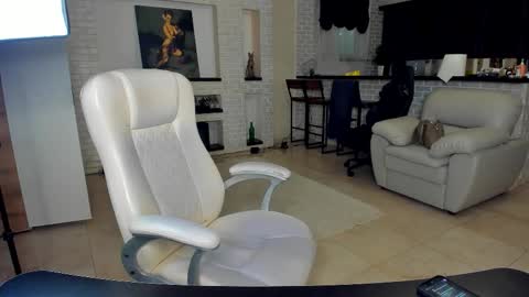 dani_kittys online show from February 22, 2026, 9:08 am