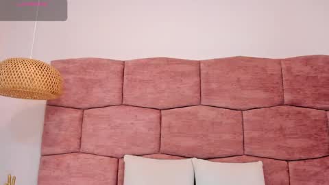   online show from October 1, 2025, 3:34 am