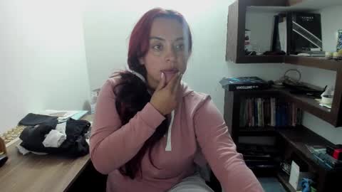 Snapshot of dani_widow chatting on March 3, 2026, 4:07 am dani_widow online show from March 3, 2026, 4:07 am
