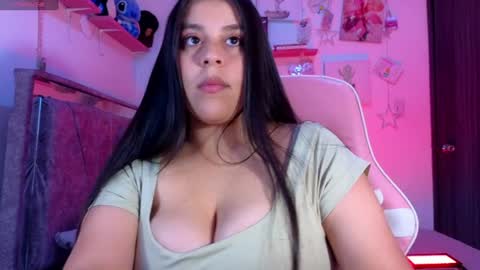 valentina online show from August 4, 2026, 1:14 pm