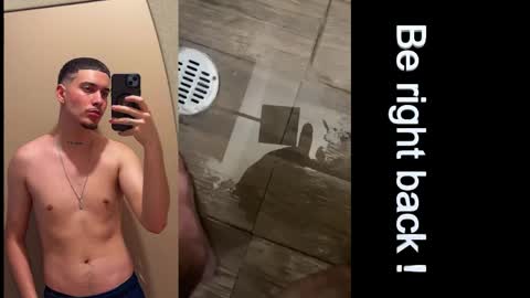 daniborbon1 online show from March 26, 2026, 11:43 pm