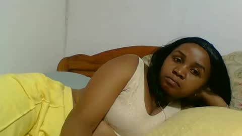 danie80704 online show from October 13, 2025, 6:52 pm