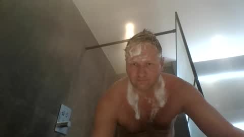 Snapshot of daniel0805 chatting on January 10, 2025, 11:54 am daniel0805 online show from January 10, 2025, 11:54 am