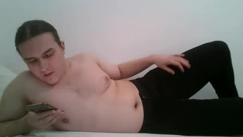 daniel4567890new online show from March 26, 2026, 7:41 pm