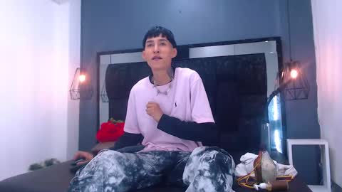 Snapshot of daniel_delux_ chatting on October 2, 2025, 1:29 pm Daniel Delux online show from October 2, 2025, 1:29 pm