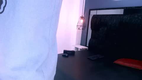 Snapshot of daniel_delux_ chatting on October 30, 2025, 12:17 pm Daniel Delux online show from October 30, 2025, 12:17 pm