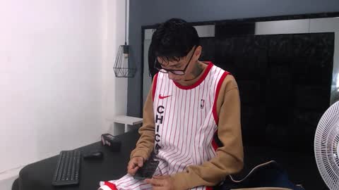 Snapshot of daniel_delux_ chatting on November 2, 2025, 11:12 am Daniel Delux online show from November 2, 2025, 11:12 am