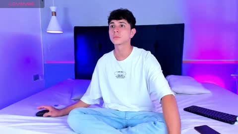 Daniel online show from February 13, 2025, 3:39 am