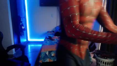 Snapshot of daniel_vargas5 chatting on October 24, 2025, 9:22 pm Daniel online show from October 24, 2025, 9:22 pm