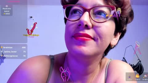 Snapshot of daniela_giraldo88 chatting on December 12, 2024, 11:18 am Daniela online show from December 12, 2024, 11:18 am