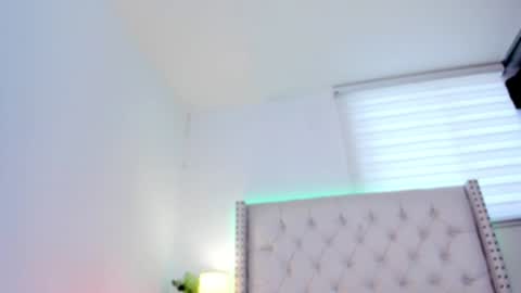 Snapshot of daniela_henaoo chatting on January 10, 2025, 8:26 pm  independent model   online show from January 10, 2025, 8:26 pm