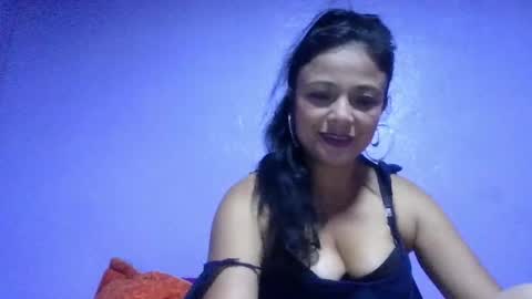 daniela_love1 online show from May 9, 2026, 2:06 am