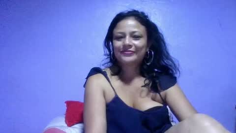 daniela_love1 online show from June 11, 2026, 2:53 am