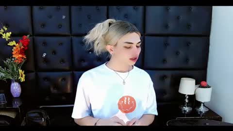 daniela_pink_ online show from February 22, 2026, 7:01 pm