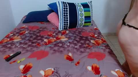 daniela_pra online show from April 26, 2026, 2:20 am