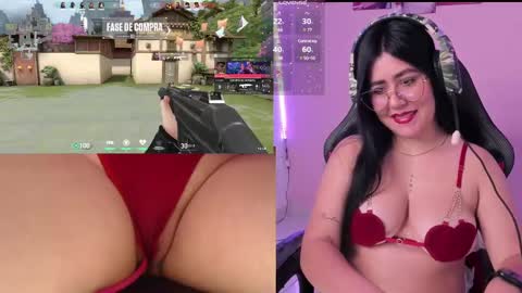 Snapshot of danielamendez__ chatting on February 24, 2025, 2:26 pm Dani online show from February 24, 2025, 2:26 pm