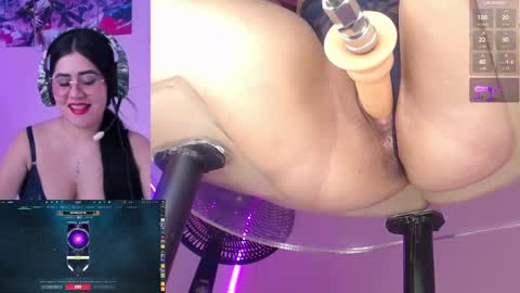 Snapshot of danielamendez__ chatting on September 12, 2025, 1:55 pm Dani online show from September 12, 2025, 1:55 pm