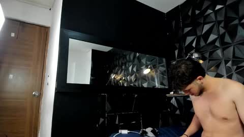 DANIEL online show from January 5, 2025, 3:32 am