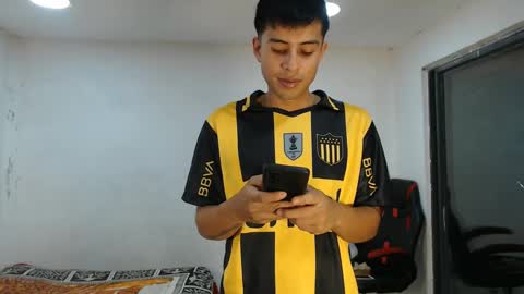 Snapshot of danielitopapii chatting on September 24, 2025, 10:46 pm danielitopapii online show from September 24, 2025, 10:46 pm