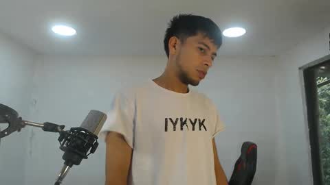 Snapshot of danielitopapii chatting on October 16, 2025, 12:39 pm danielitopapii online show from October 16, 2025, 12:39 pm