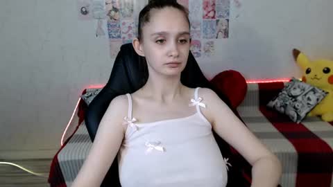Daniella Martin online show from June 19, 2026, 12:37 am