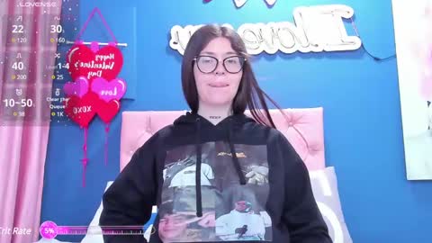 daniella online show from February 22, 2025, 11:46 am