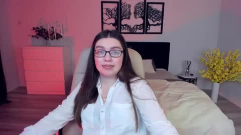 Daniella online show from December 4, 2024, 2:48 pm