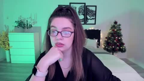 Daniella online show from December 11, 2024, 11:08 am