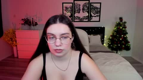 Daniella online show from December 16, 2024, 11:12 am