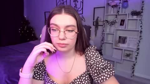 Daniella online show from January 5, 2025, 9:15 am